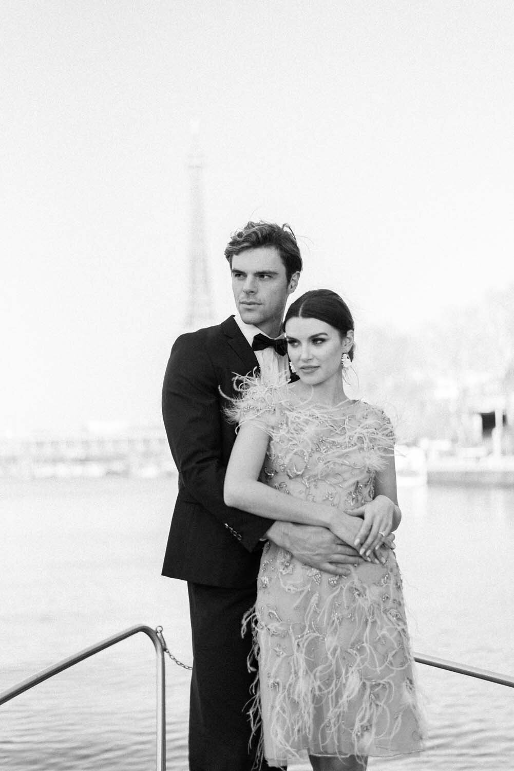 Paris wedding elopement on the Seine private boat Veronique Lorre floral designer Ruth Terrero Photography6