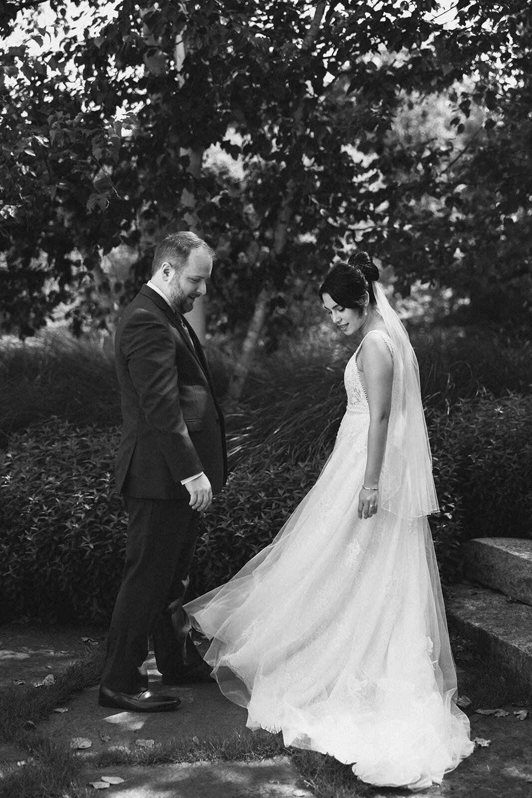 Em+Derek_HarringtonFarm-FirstLook-21_websize