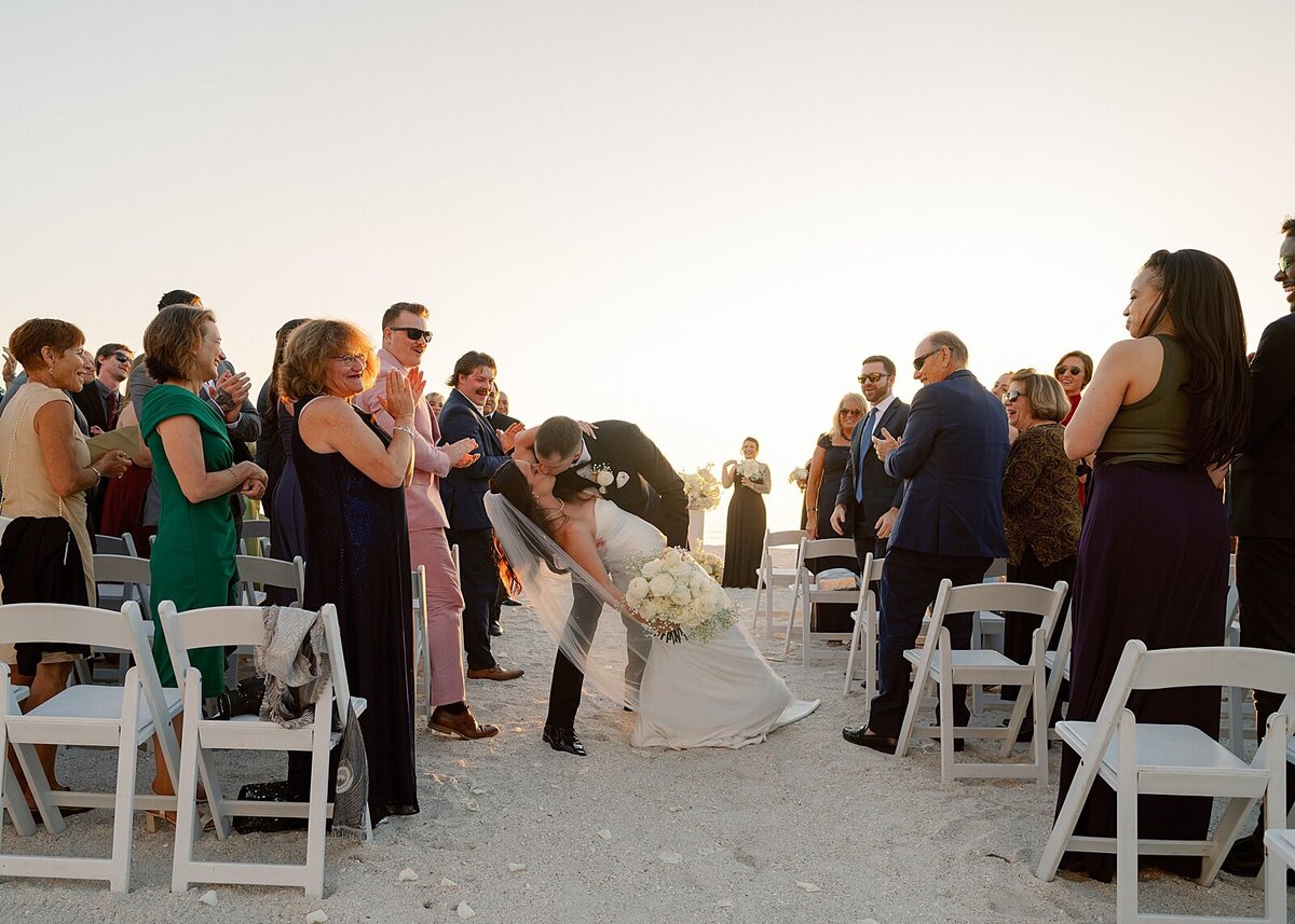 Lido-Beach-Resort-Wedding_0054