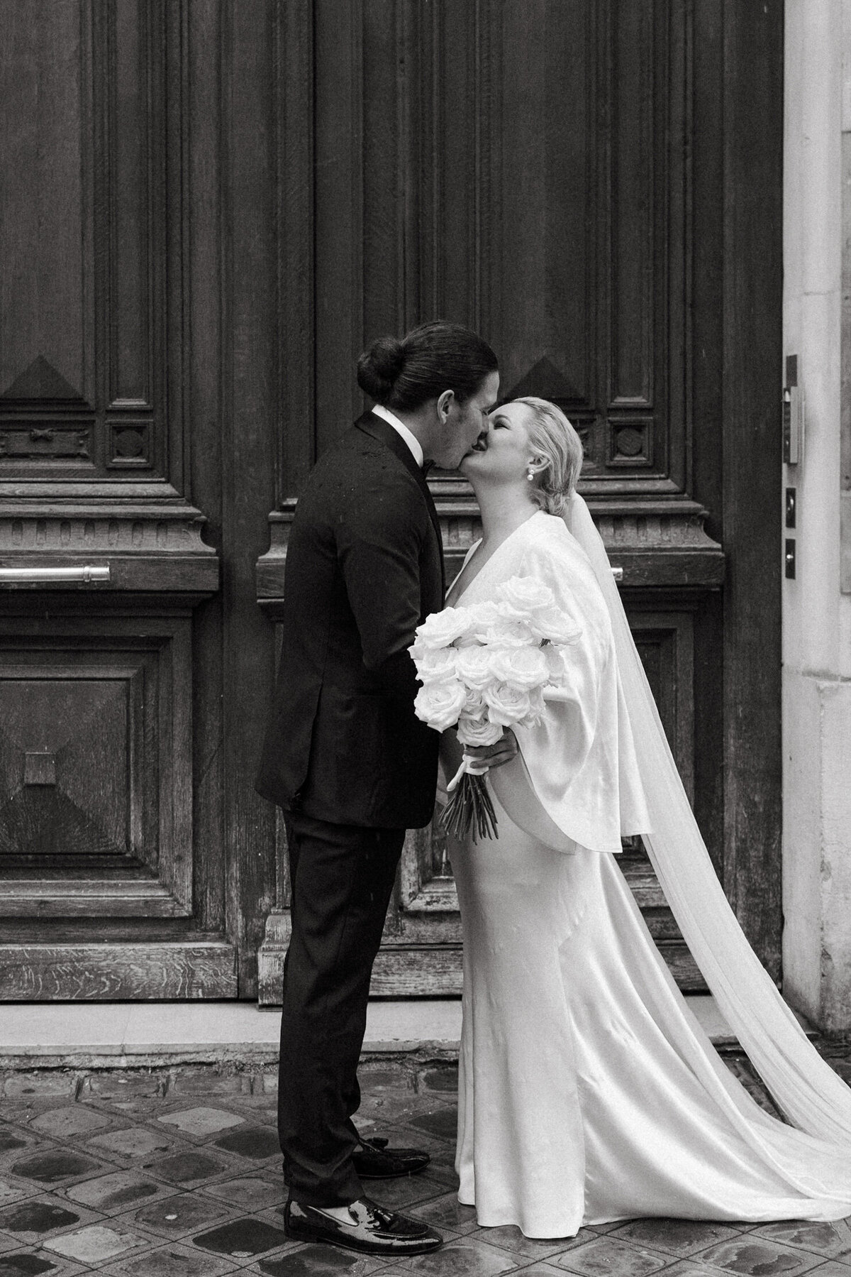 Paris-editorial-wedding-photographer-56
