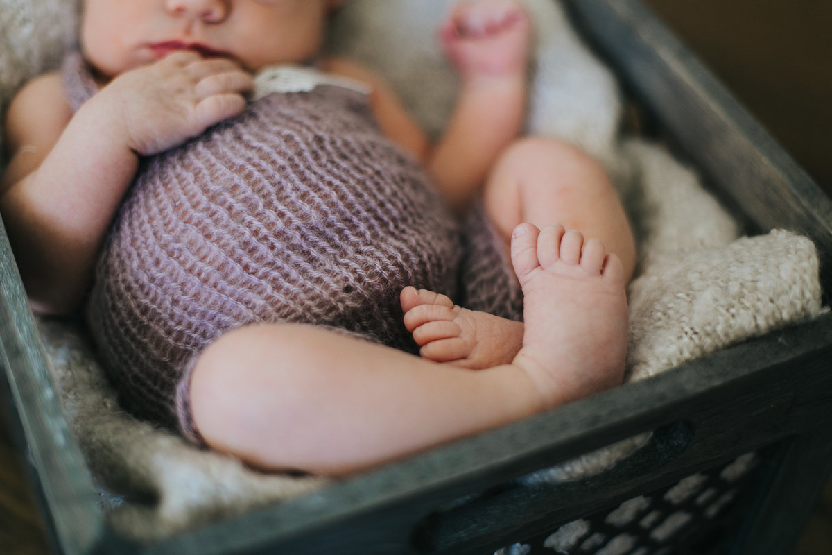raleigh-newborn-photographers-Ella-0216