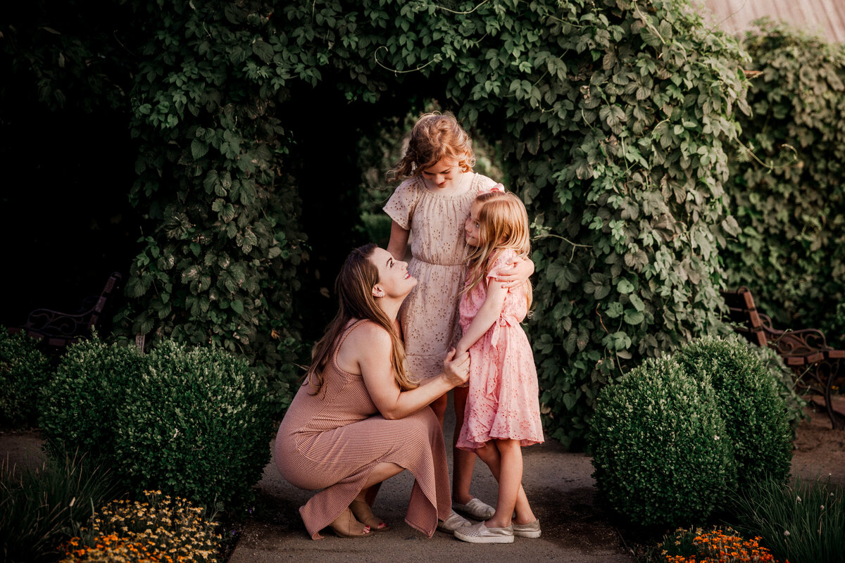 Vancouver Portland mom and daughter family photos 