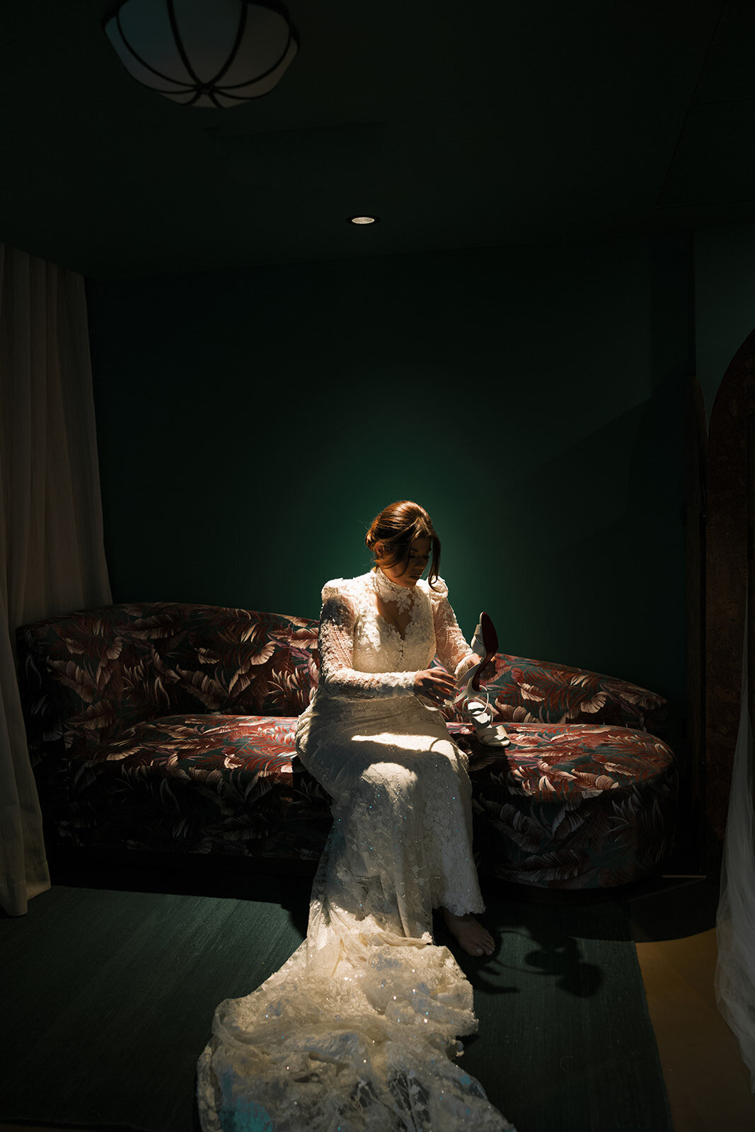 Mayfair Hotel and Garden Bridal Getting Ready Editorial Documentary Wedding Aileen Ayala Photography-77
