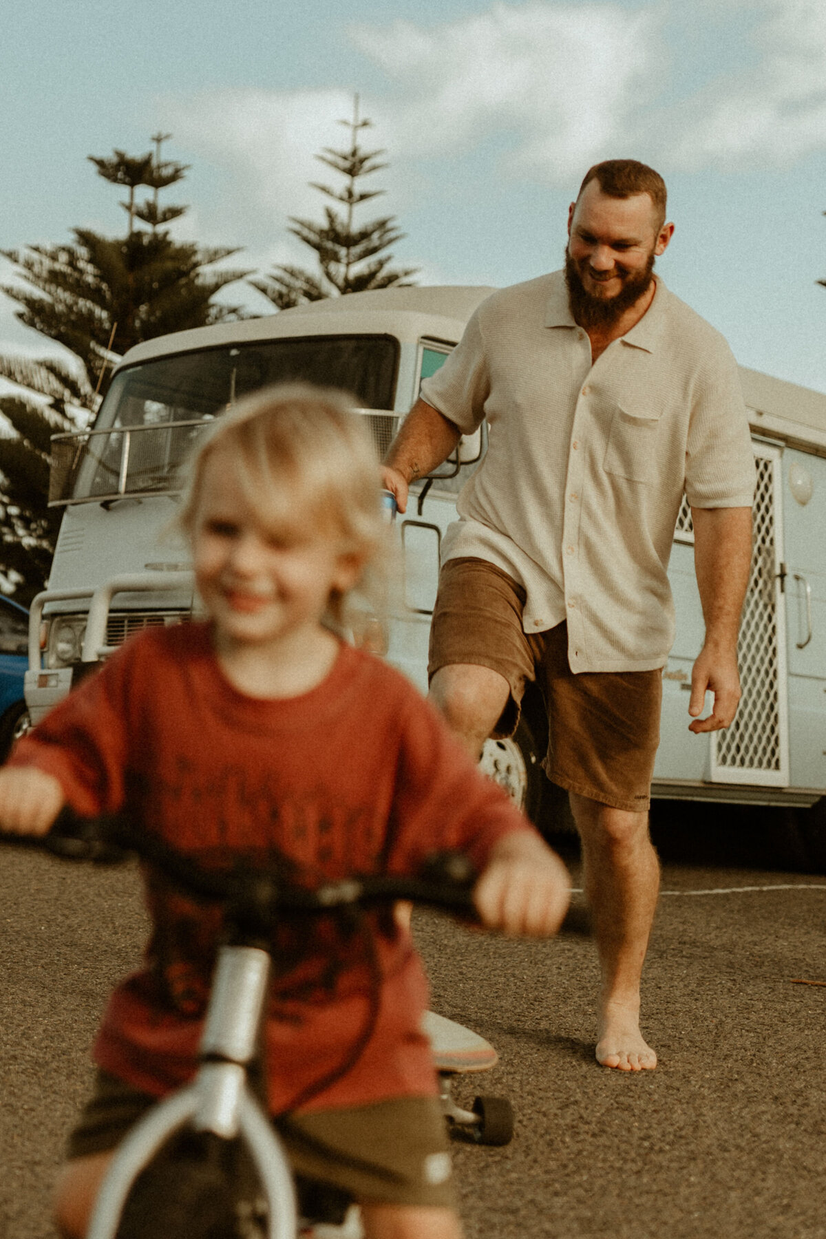 emmawandphotography_bundneena_kurnell_motherhood_sutherlandshirephotographer_cronullaphotographer_motherhood_sydneymotherhoodphotographer_royalnationalpark_familyphotographer_sutherlandshirefamilyphotographer_cronullafamilyphotographer_beachshoot_beachfamilysession_vanlife_urbanfamilyphotographer