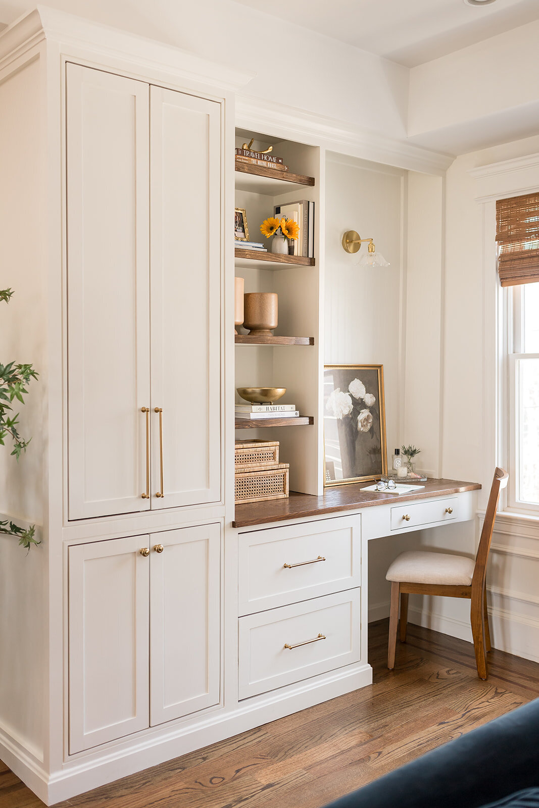 melinda chesson interiors boston desk with white builtin and gold hardware