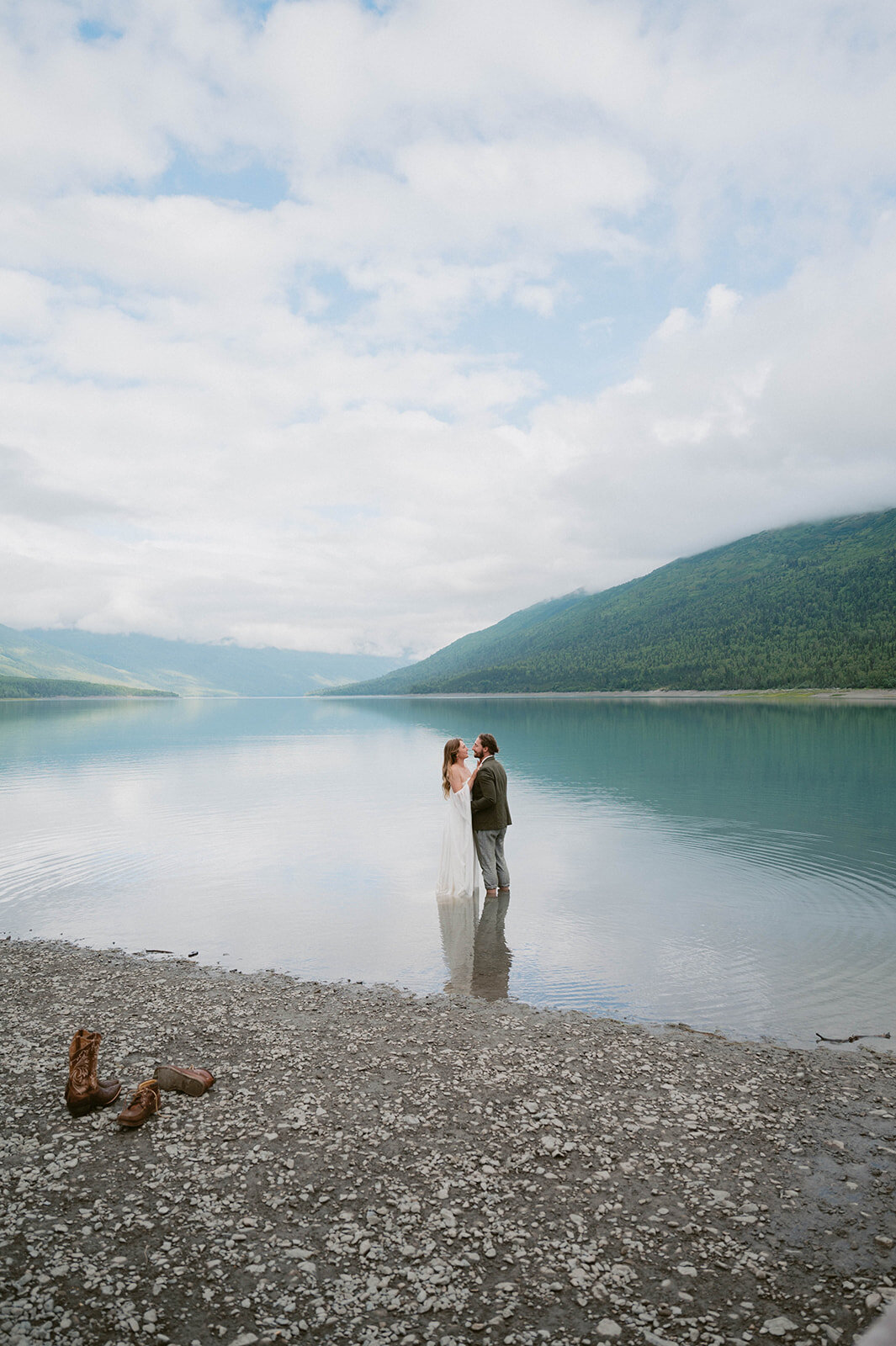 07-21-25_Daisy & Walker_Ekutna Lake_PRPLLC-196