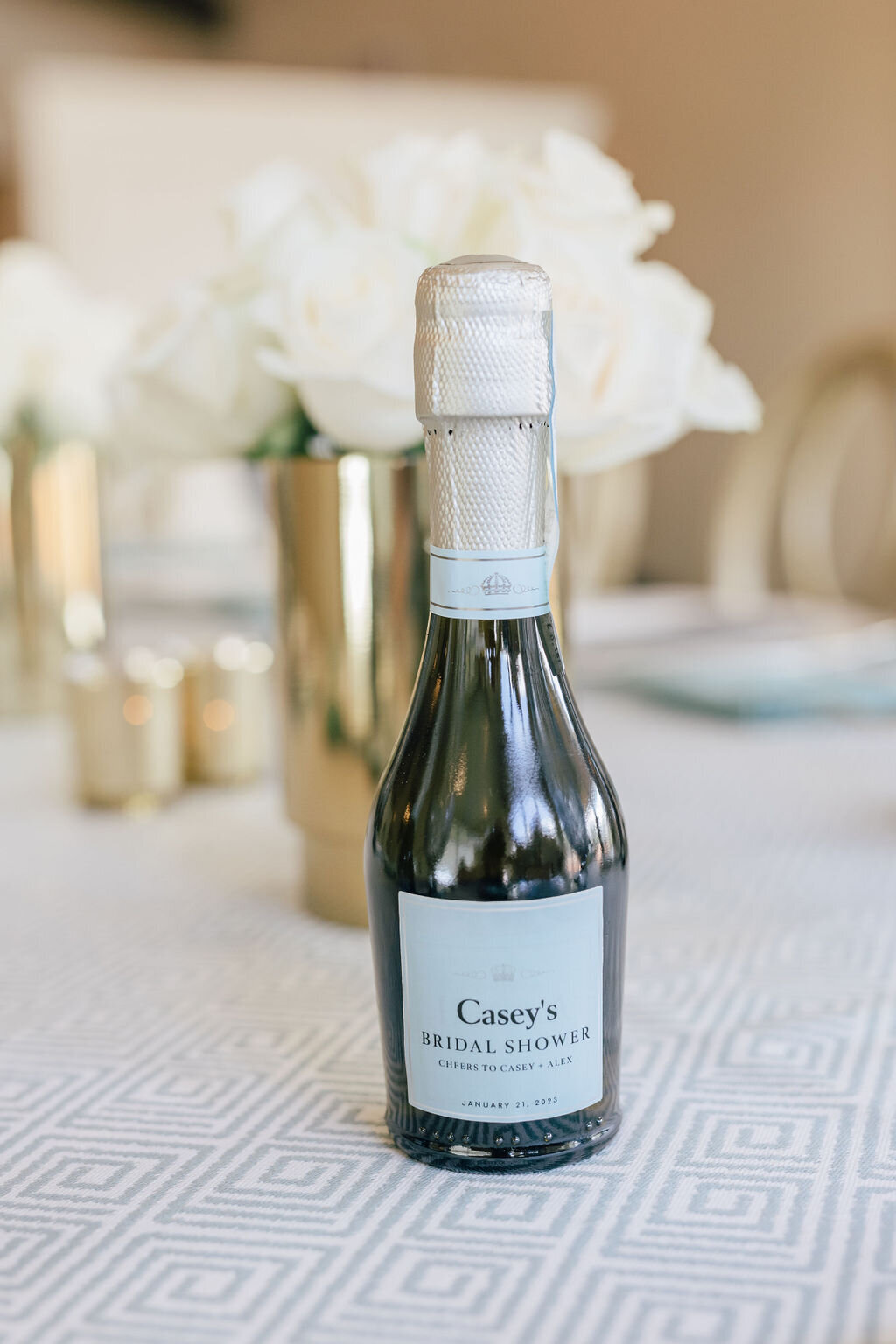 Winter Park Racquet Club bridal shower by Party Perfect Orlando casey-bridal-shower-jessica-friend-photo-1044