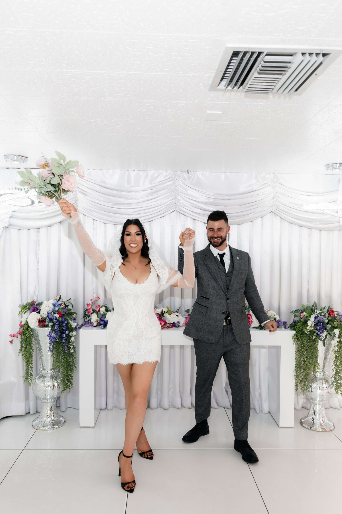 44riskyexposure_aimee-adrian_las-vegas-elopement-photography