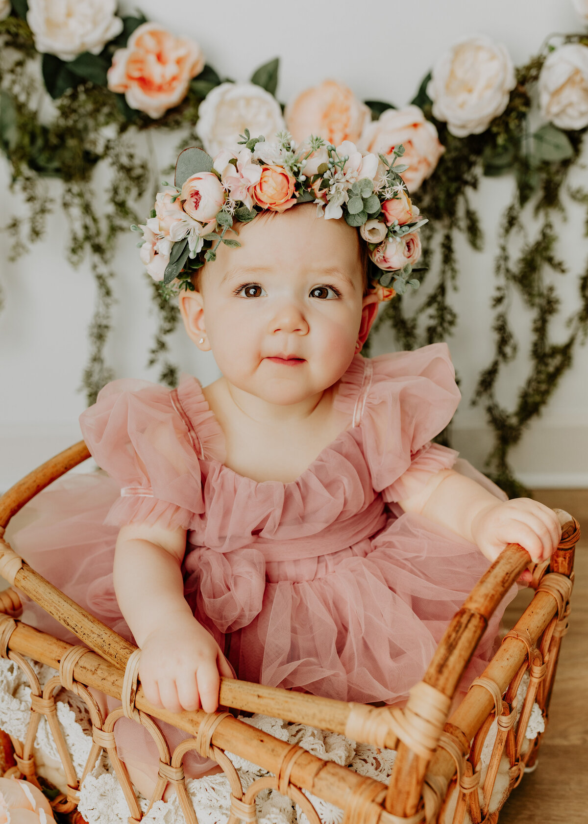 Evelyn One Year 2025 Joey Winn Portrait Studio (2)