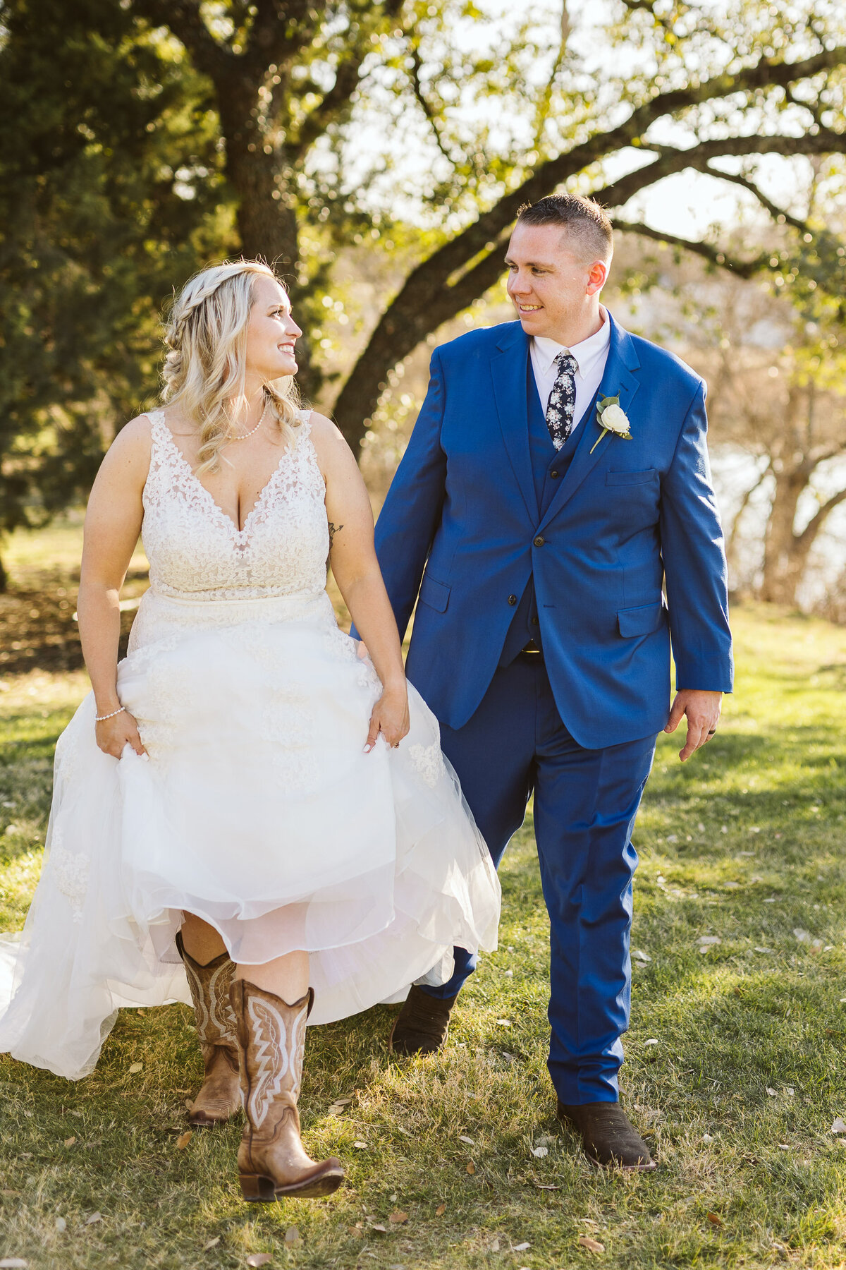 madeline-c-photography-colorful-dallas-wedding-photos-photographer-109