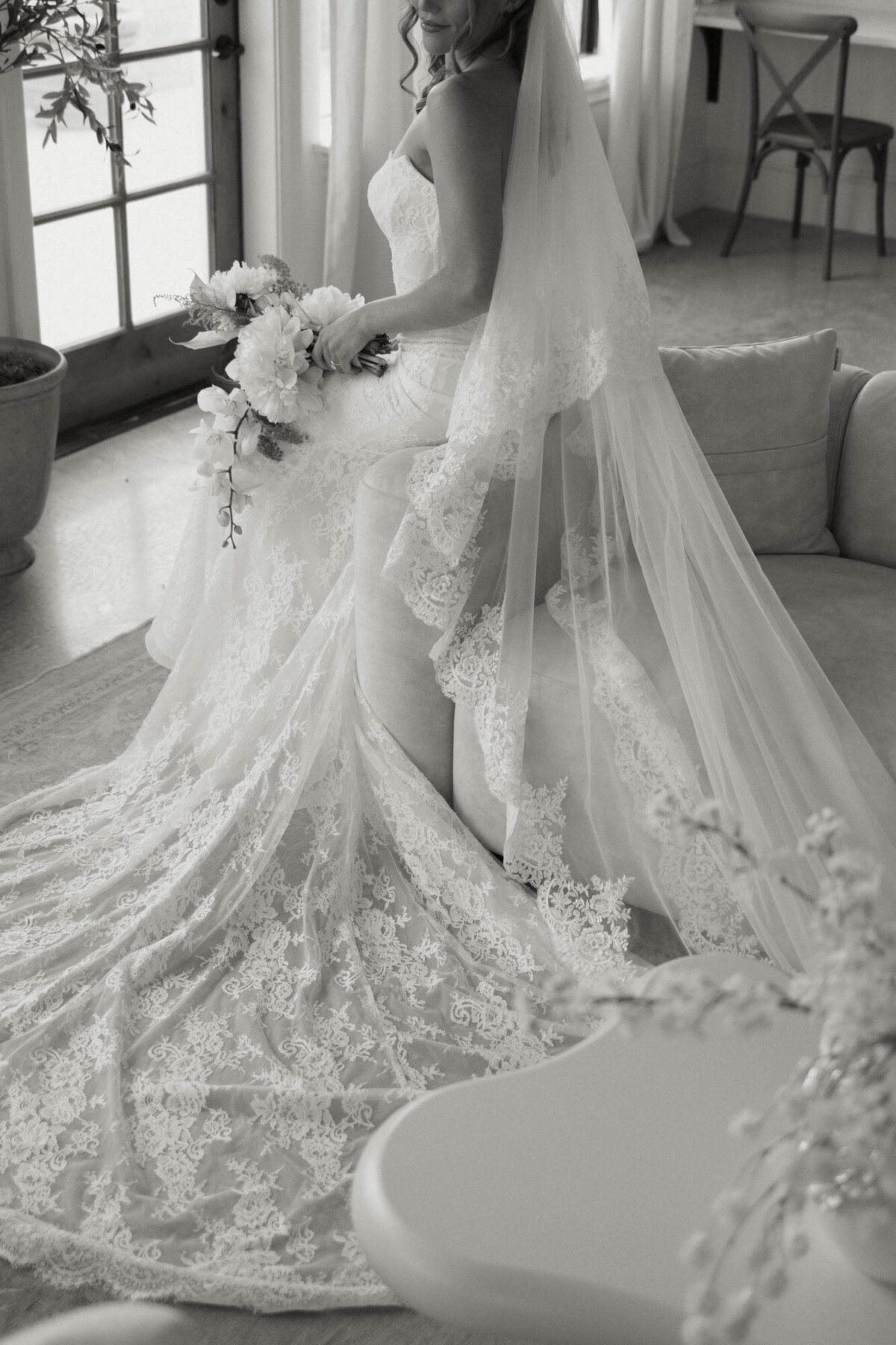 Andrea-lubbockbridalsession-adelphocellars-dawnphotoco-44