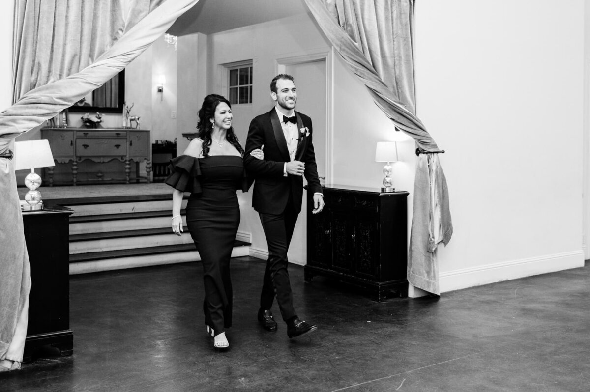 Rocky mountains wedding at The Manor House in Colorado