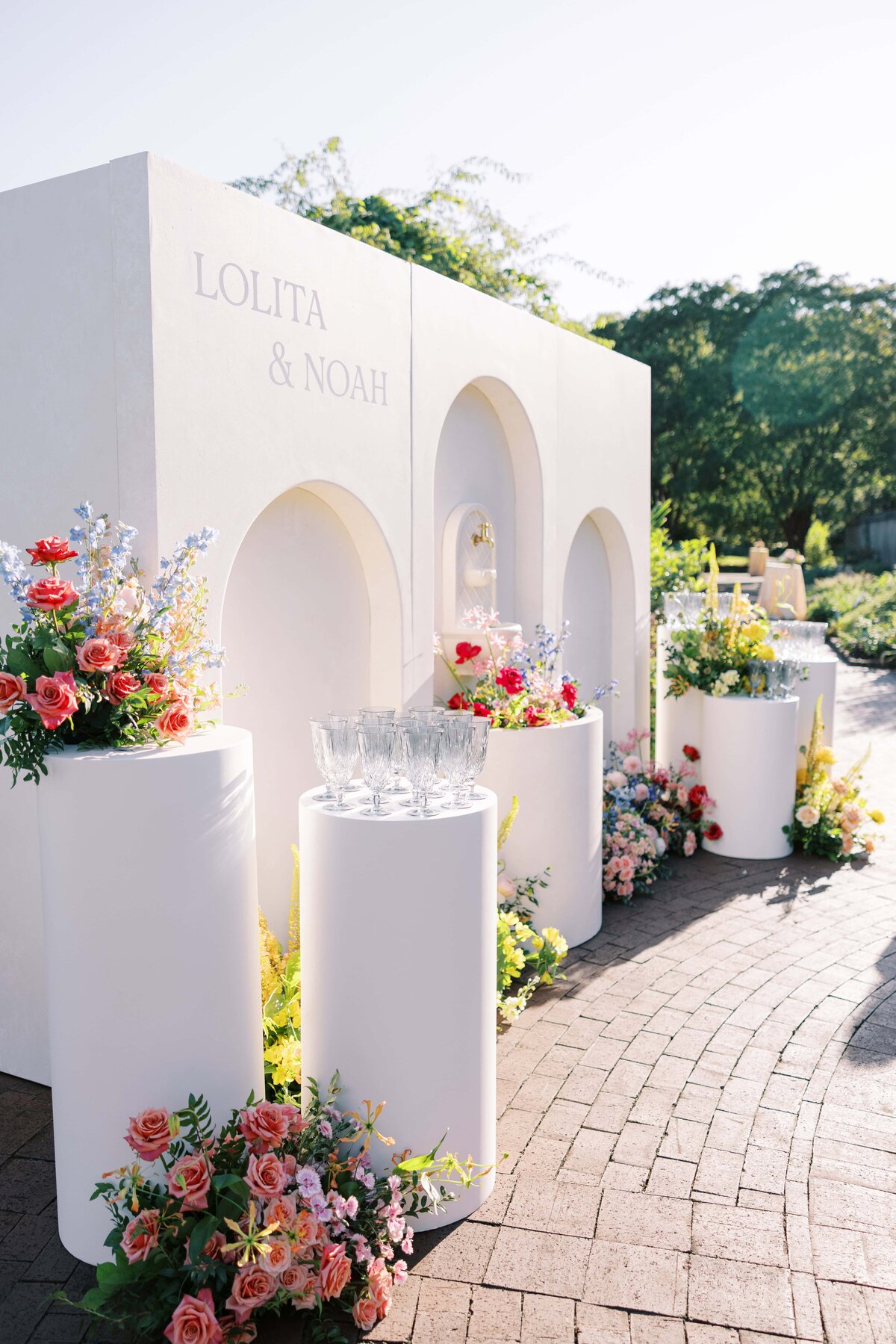 Danielle-Defayette-Photography-National-Arboretum-Wedding-Rainbow-16