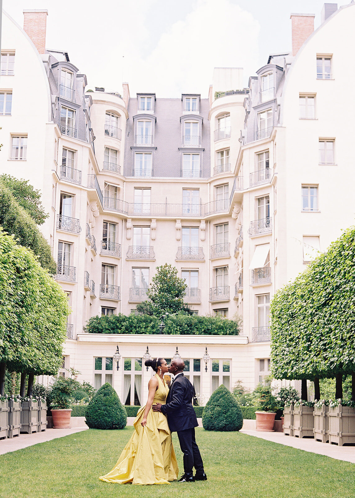 Destination wedding planner Paris France Ritz Place Vendome (36)