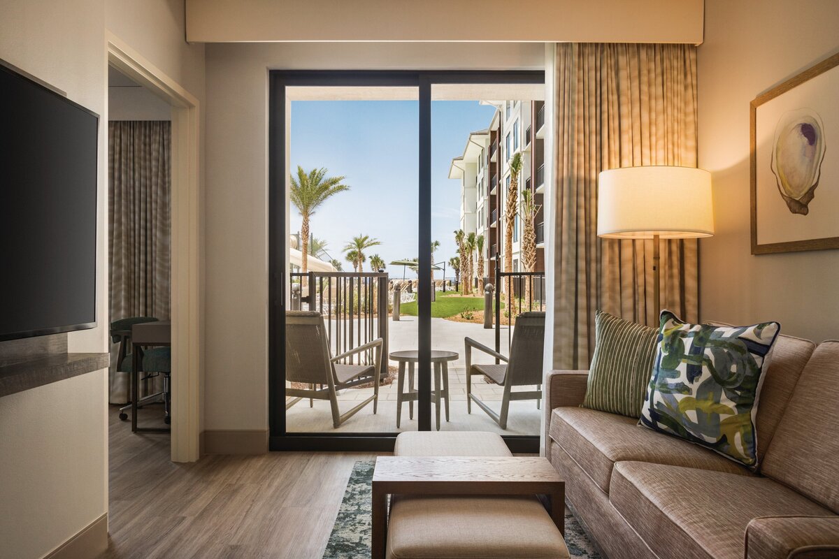 ECPPP_2_queen_1_bedroom_suite_patio_01