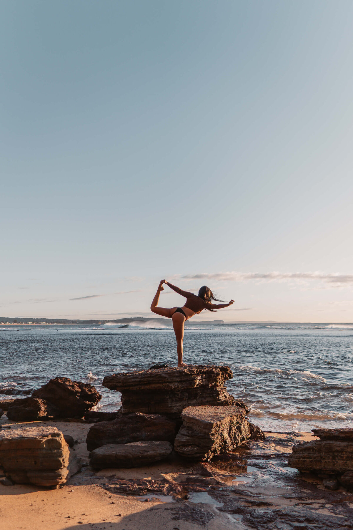 Lailla-beach-yoga-photography-australia-31