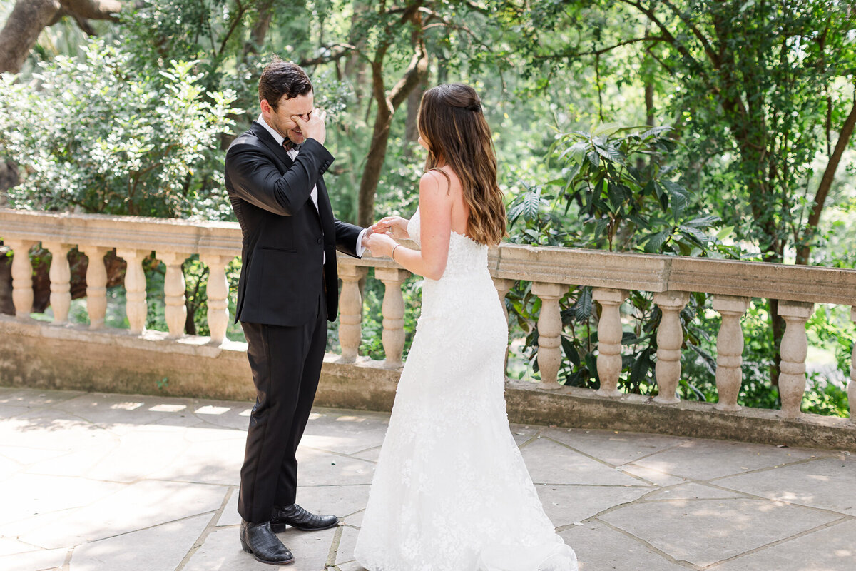 Laguna-Gloria-Wedding-Photographer-Austin-0021