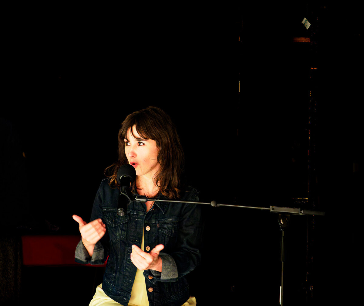 LES CONSOLANTES de Pauline Susini ©Marie Charbonnier_B200012