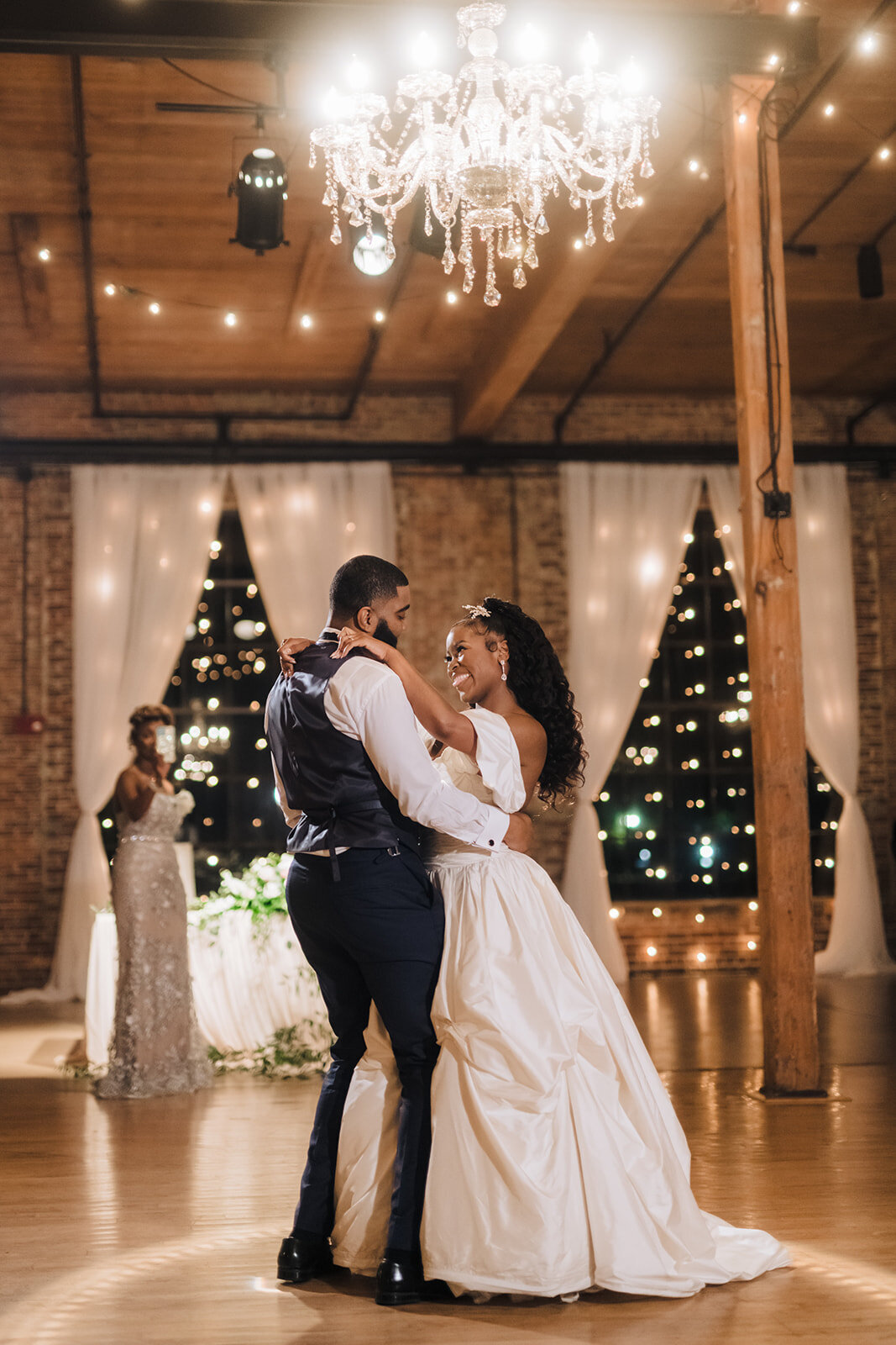 Ed and Aileen Photography Chicago Illinois Digital Film Wedding Engagement Photographers Destination Bibb Mill61