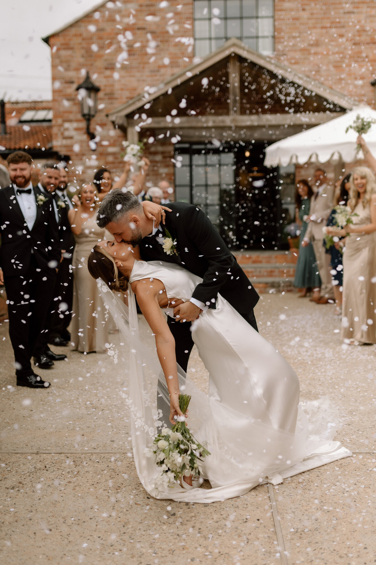 Jasmin&Ashley_OutbuildingsWedding_lauradeanphotography_dorsetweddingphotographer-39