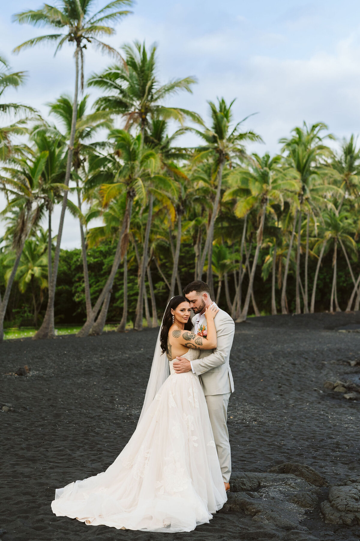 the-trammells's-elopement-big-island-hawaii-by-bruna-kitchen-photography-24