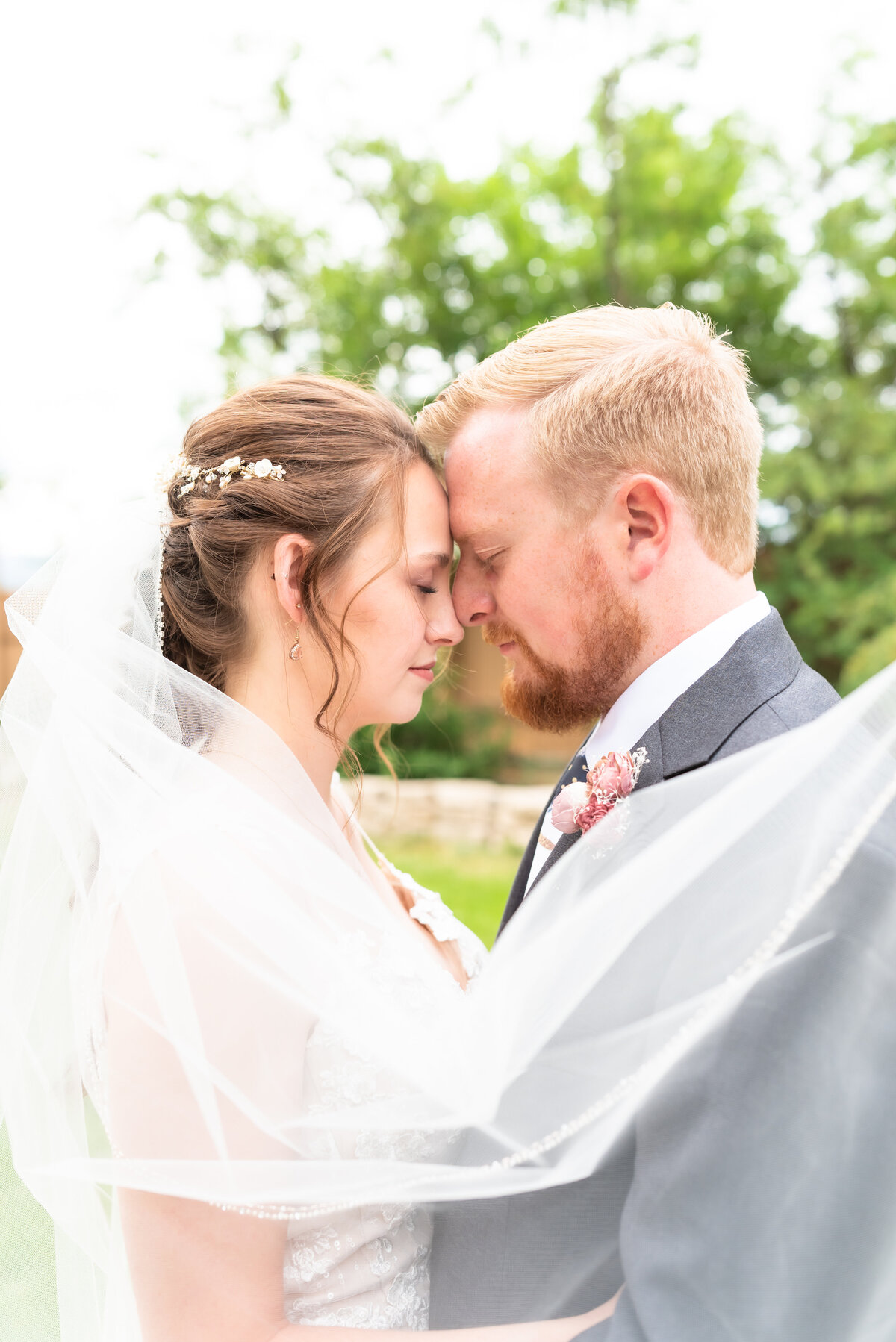 Bride and groom portrait photo taken at Hillside Gardens