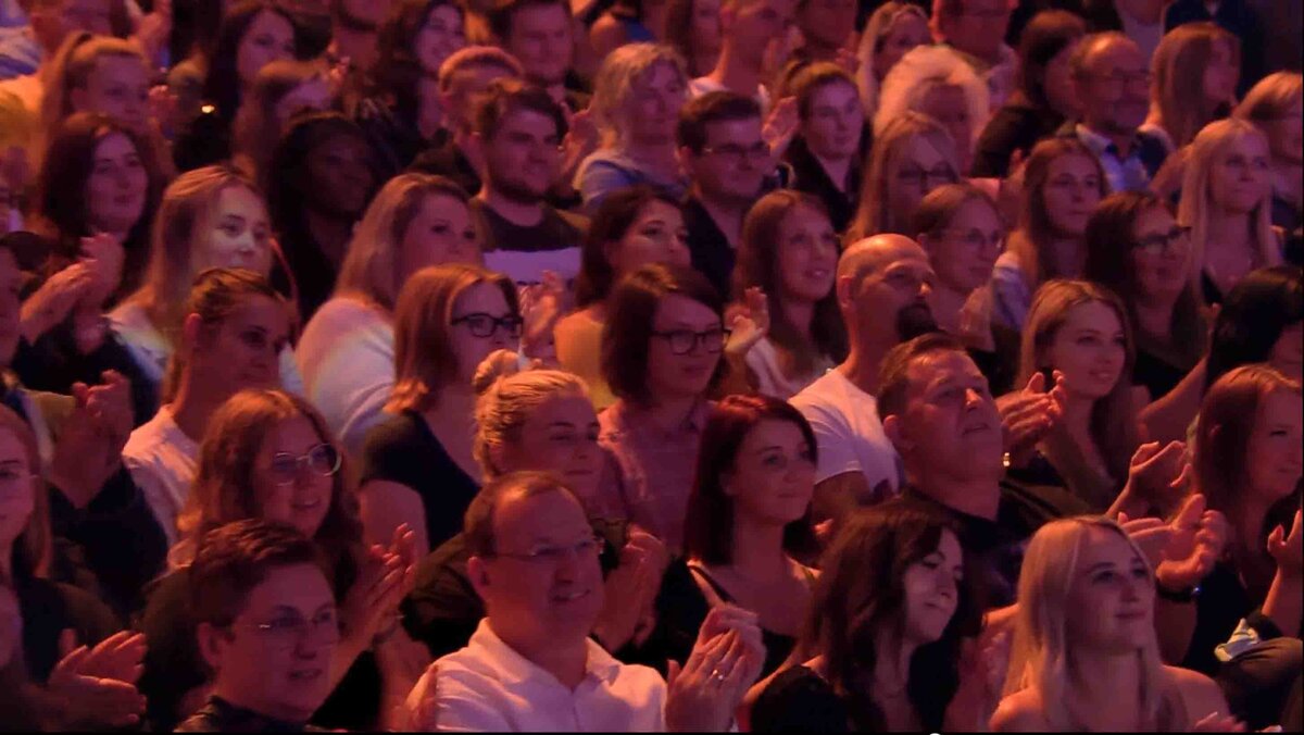Brent Ray Fraser  Performs on Das Supertalent 2021 - 31