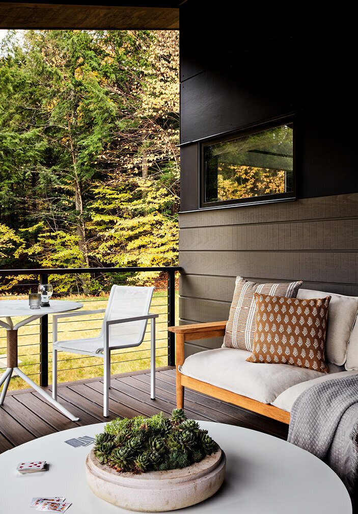 outdoor-furniture-covered-porch-vermont