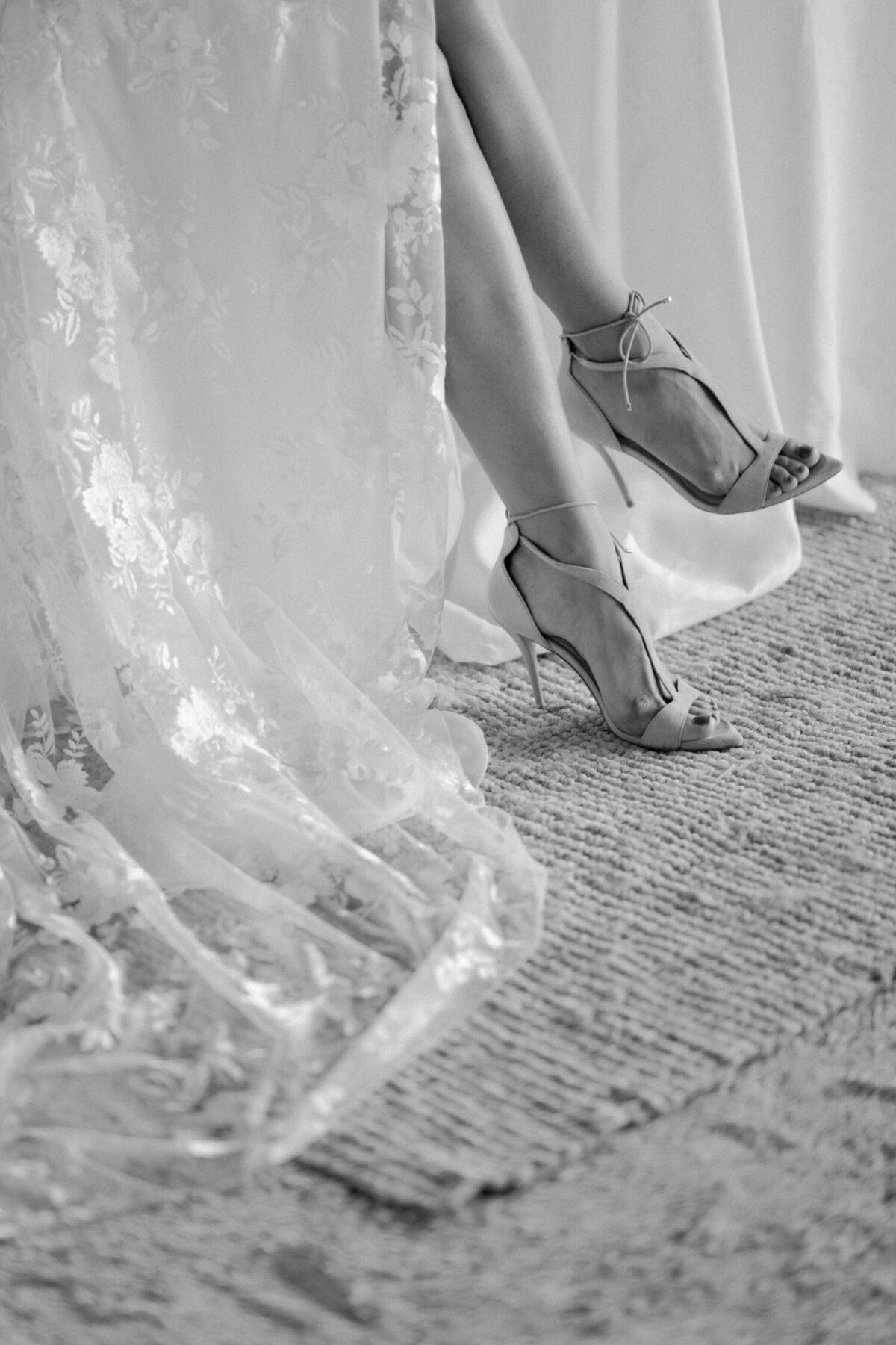01_Provence_Luxury_Wedding_Photographer (3 von 105)_A luxury wedding photographer in Provence. Discover the work of fine art and fashion photographer Flora and Grace in France.