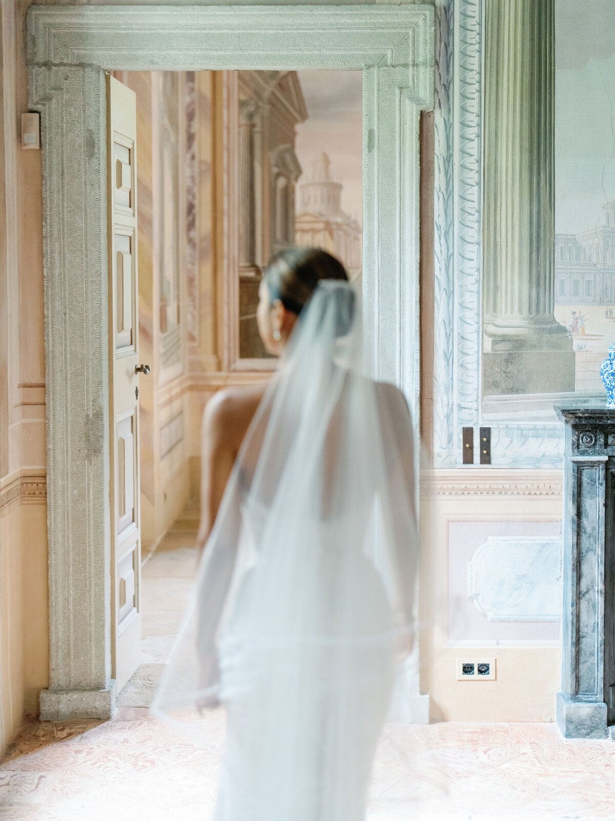 Copy of Getting_Ready_Wedding_L&L_©_Oliver_Fly_Photography_253