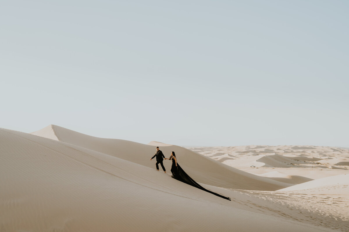 Temecula, California Wedding photographer Yescphotography Engagment photoshoot in the  desert