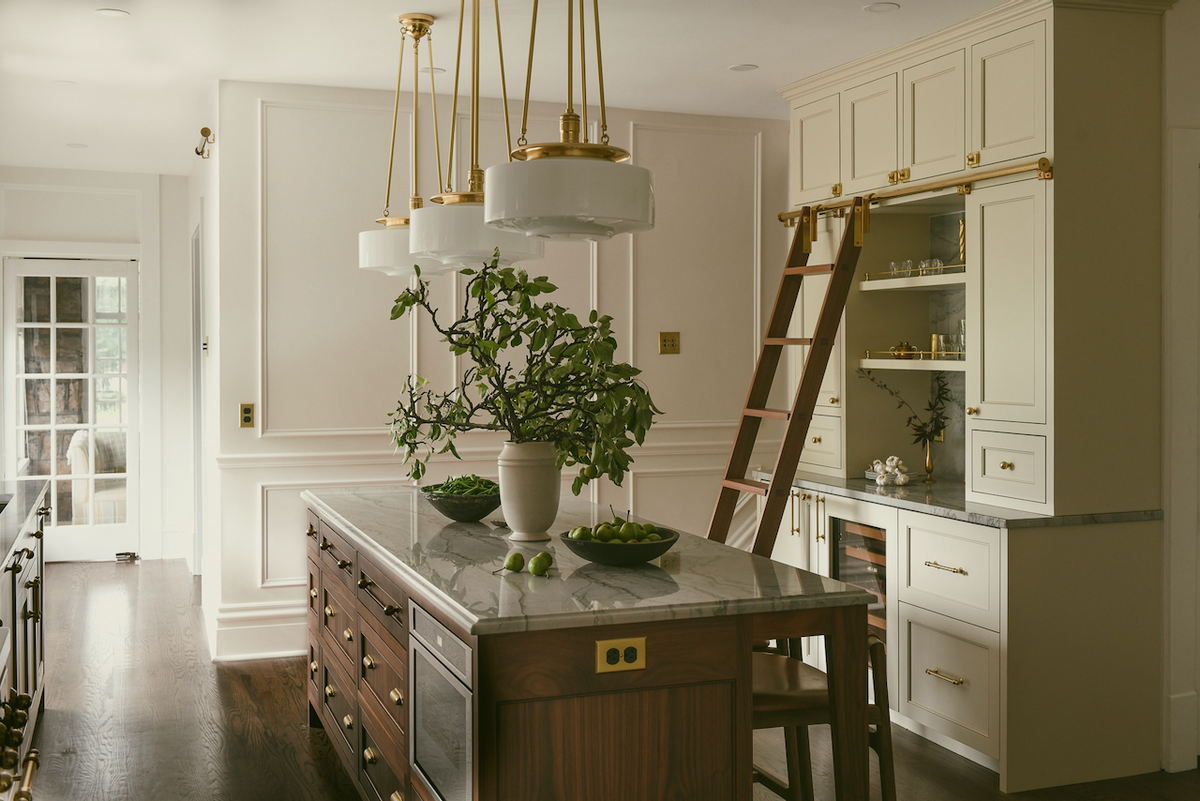 6926294E-A225-4FD0-BA0F-B9BDDF6AE68E