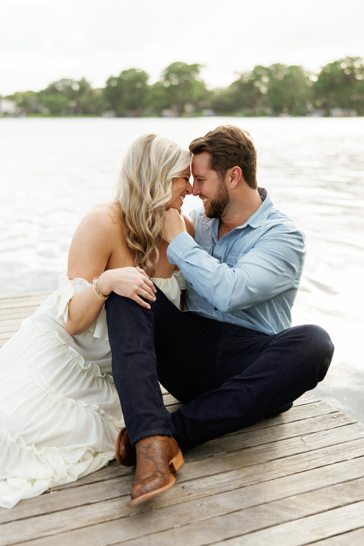33-engagement-photo-bride-groom-orlando-wedding-photographer-28-north-27
