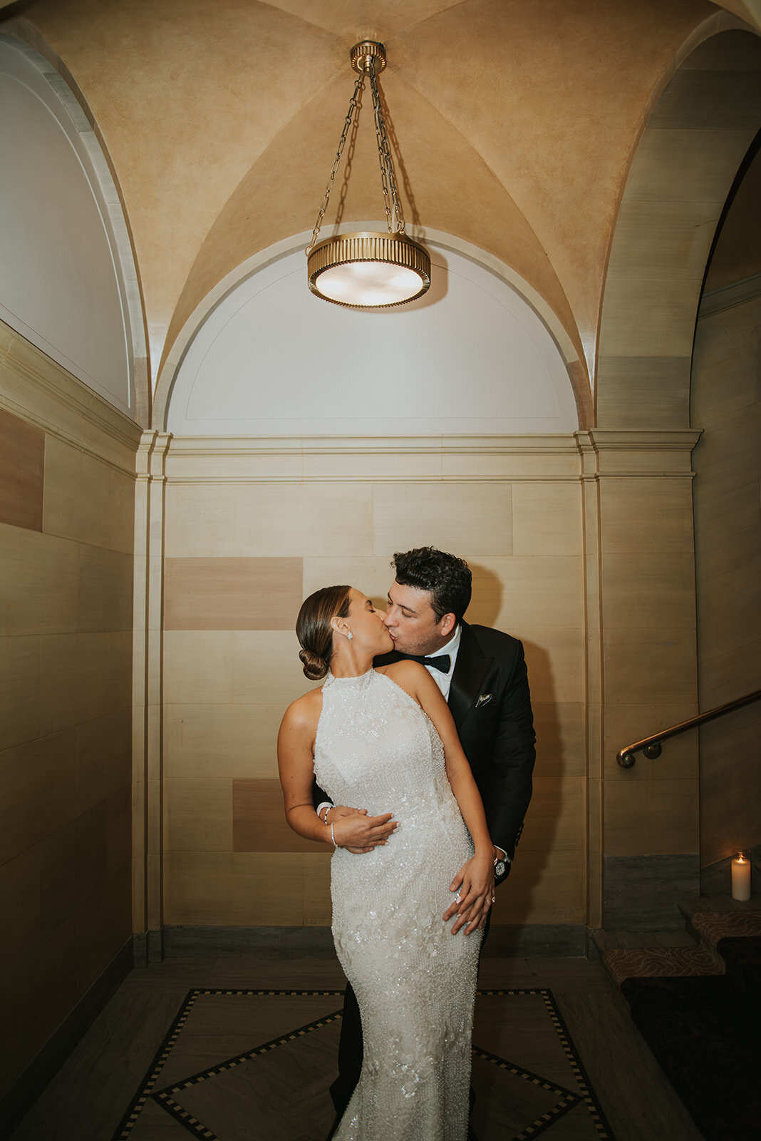 CORRIE-ZACH-NYC-WINTER-WEDDING-AT-GOTHAM-HALL_PHOTOS_BY_MARIA_B_LUNG_0357