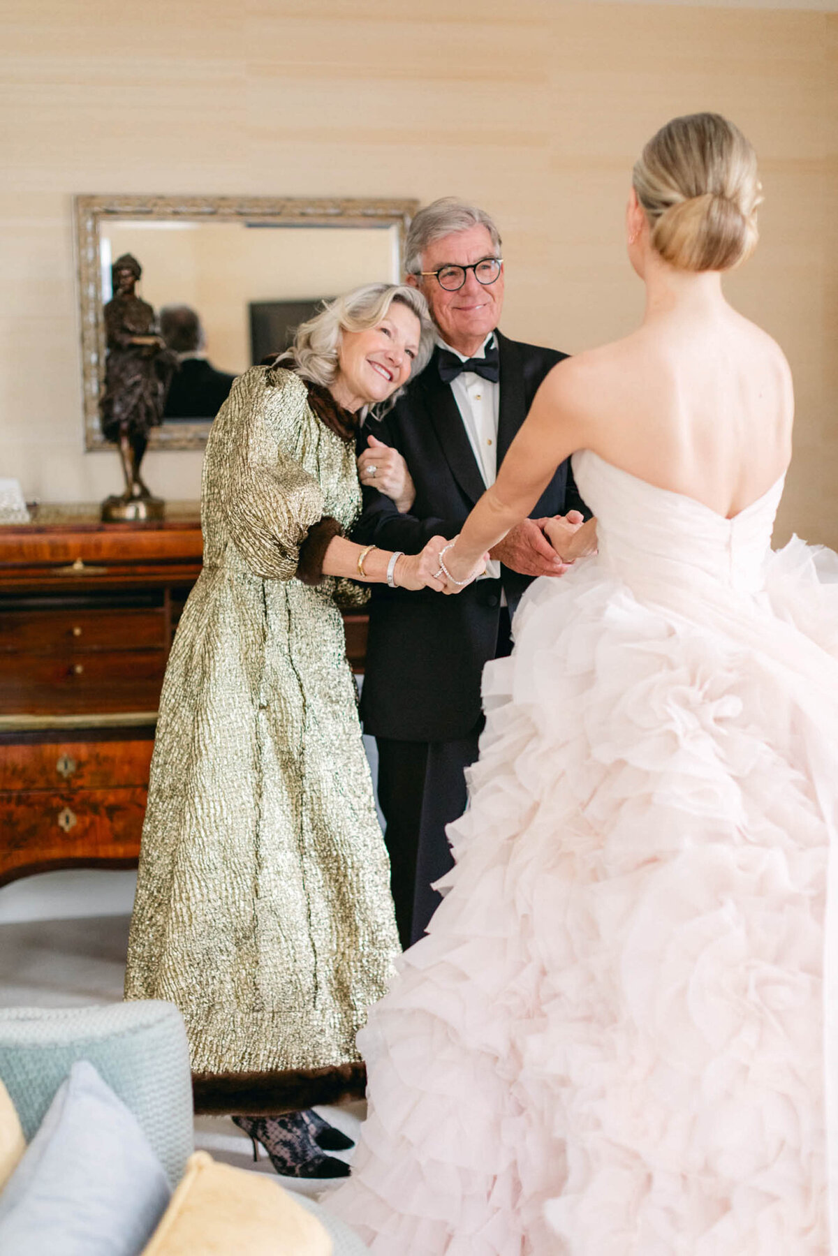 515-Notre-Dame-The-Ritz-Carlton-Montreal-Canada-Victoria-Philippe-Wedding-11