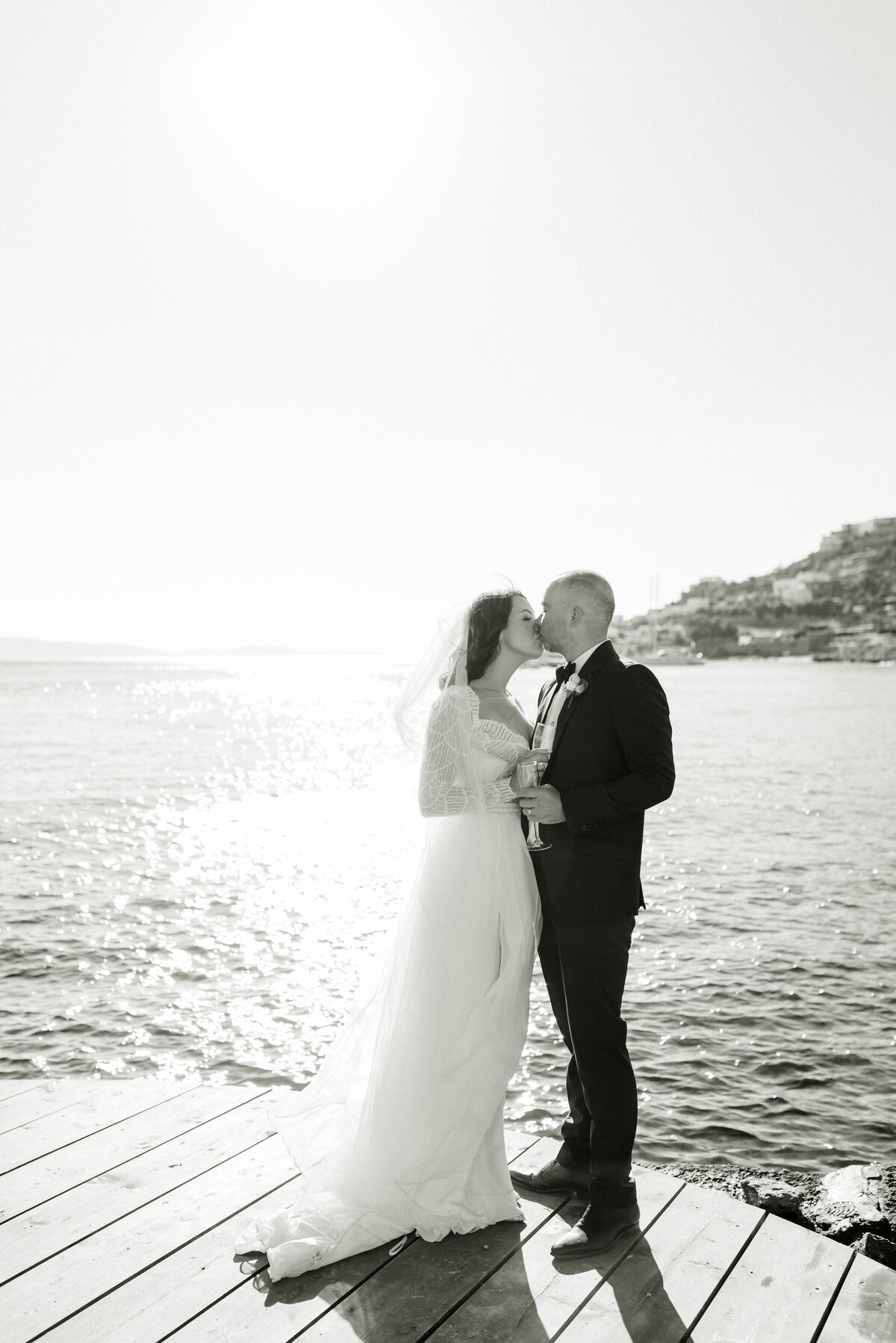 Destination-Wedding-Photographer-Mykonos-JCP_3431-2
