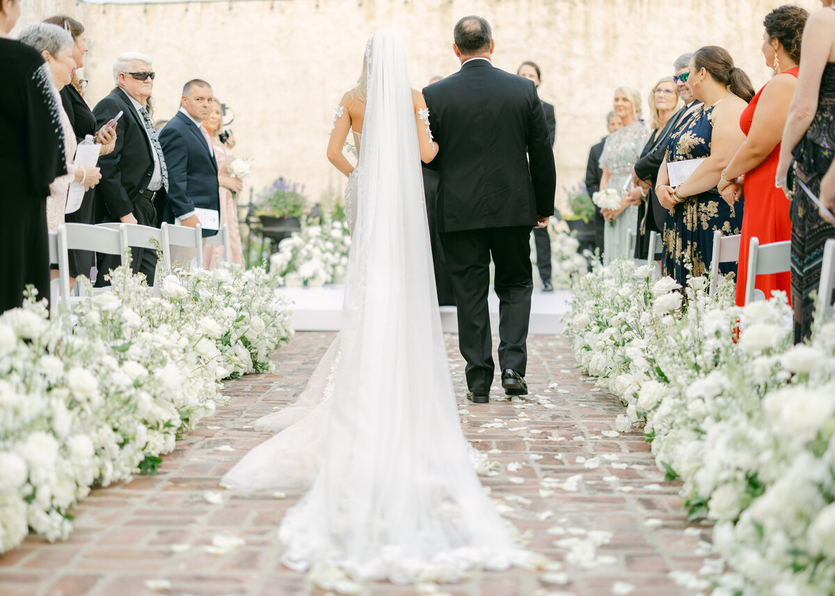 Old_Capitol_Inn_Jackson_Mississippi_Wedding_Photographer_Alyse_and_Ben_Photography-7552