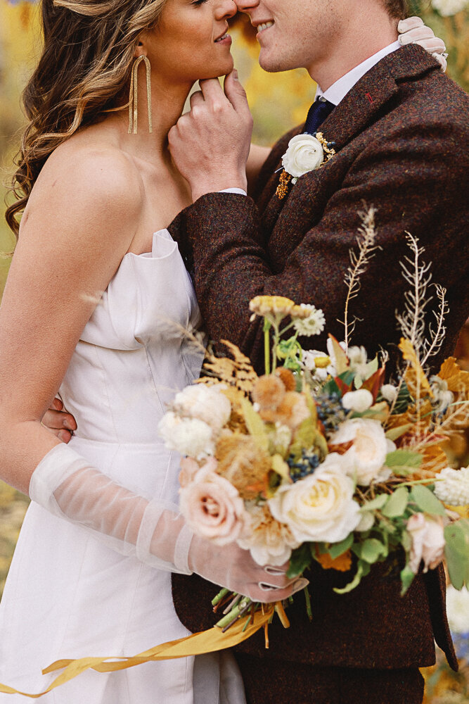 colorado-wedding-photographer-kay-cushman-fall-wedding-photos-36