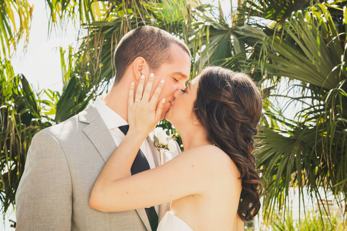 Disney_Wedding_Destination_Elopement_Florida_Minnesota_Photographer_Pavilion_Orlando_16