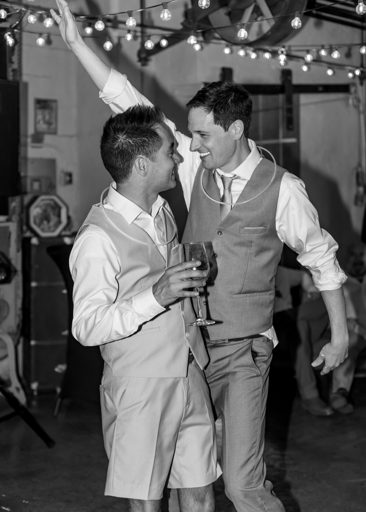 Columbia-Gorge-Wedding-Photographer.jpg