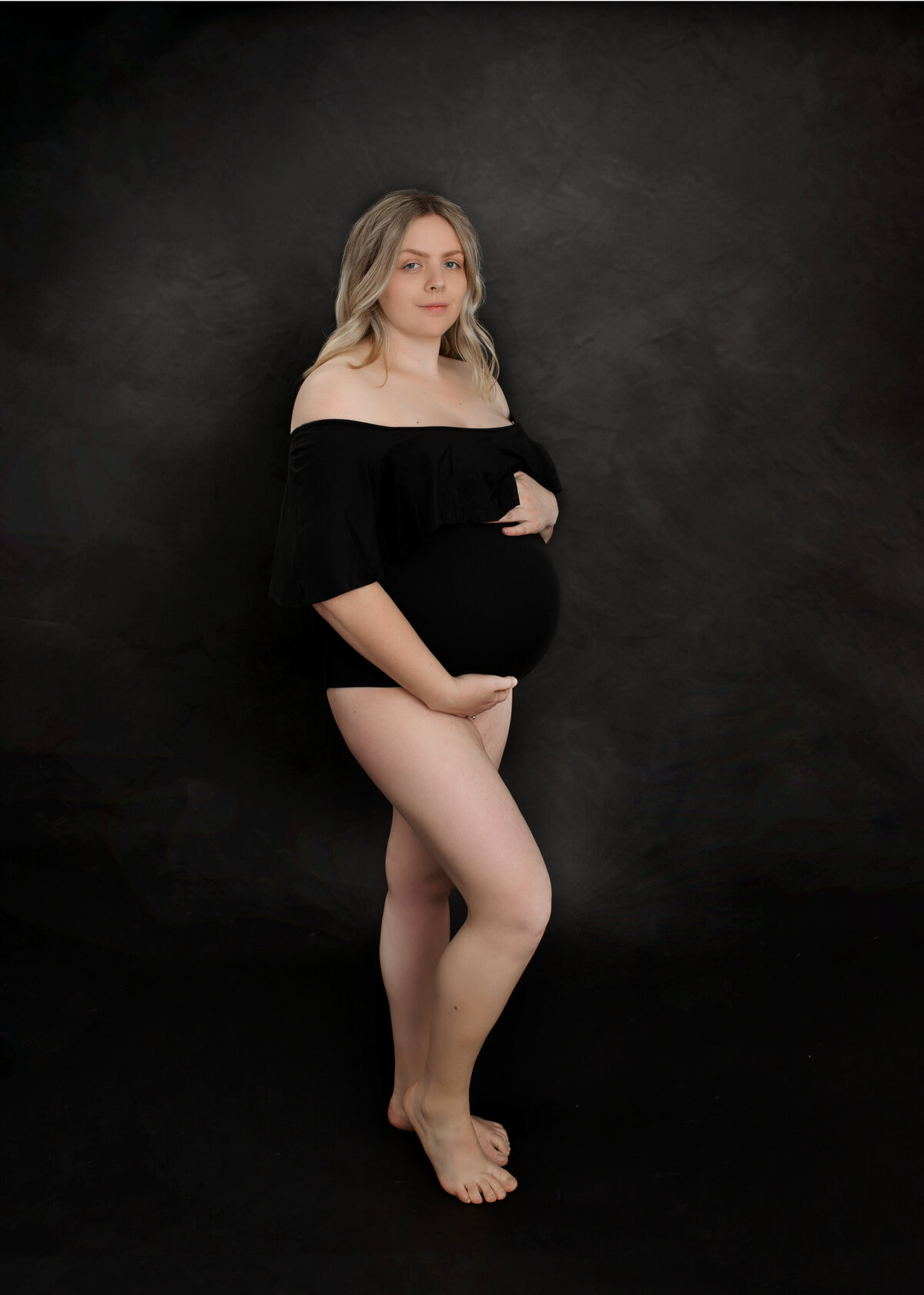 Hobart Studio Maternity Newborn Photographer-21