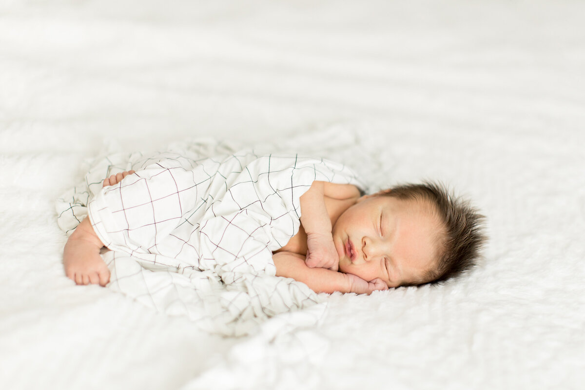 Fargo ND Maternity Newborn Lifestyle Photographers