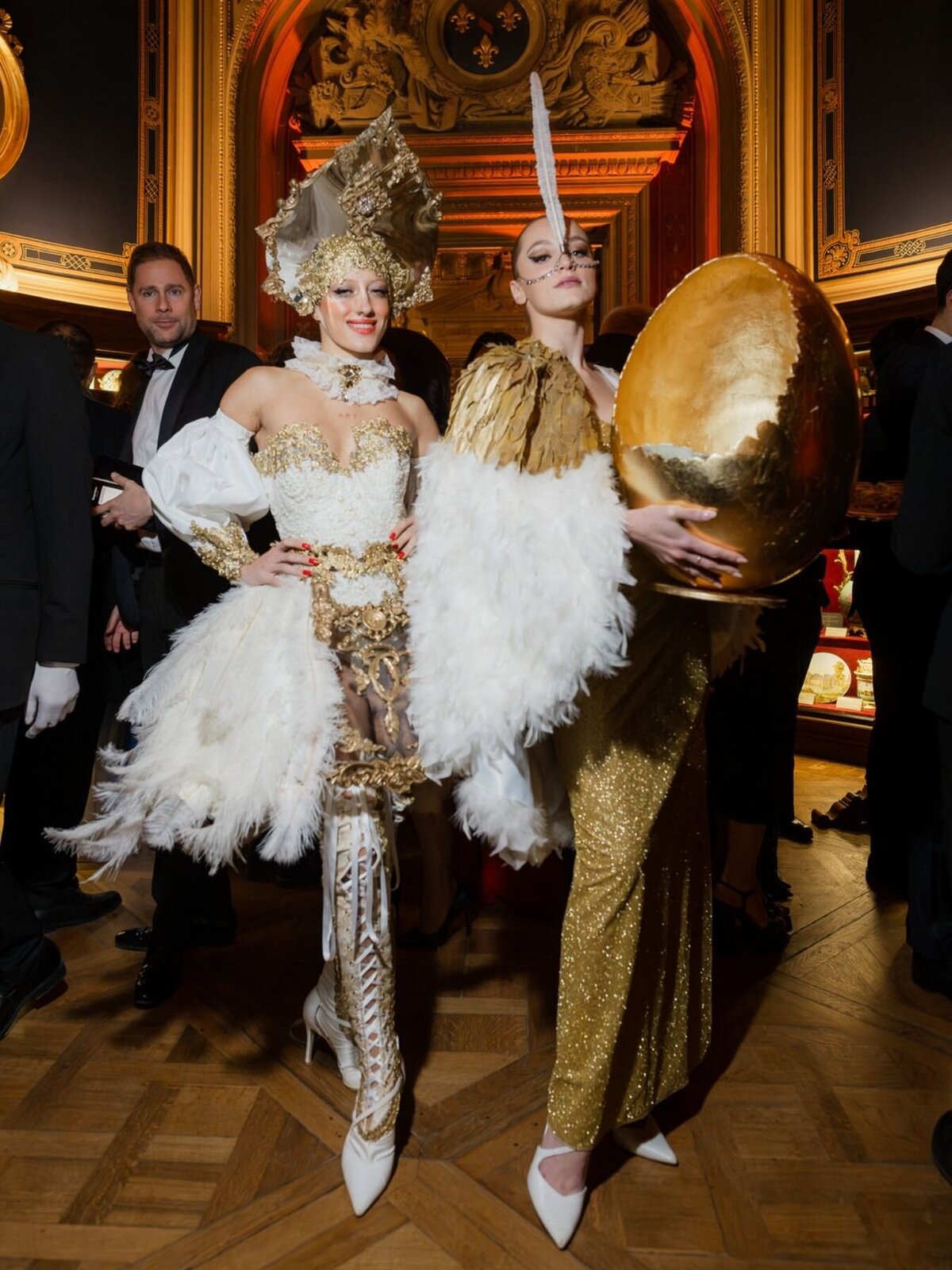 Chateau Chantilly Fairytale France Destination Arab Wedding by @alejandrapoupelevents 20