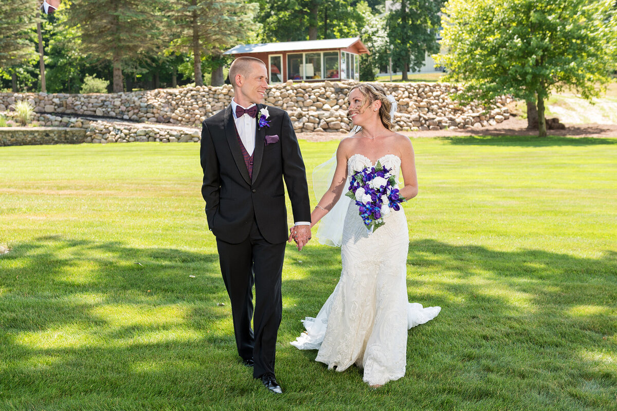 Detroit-Wedding-Photographer-The-Landing-060