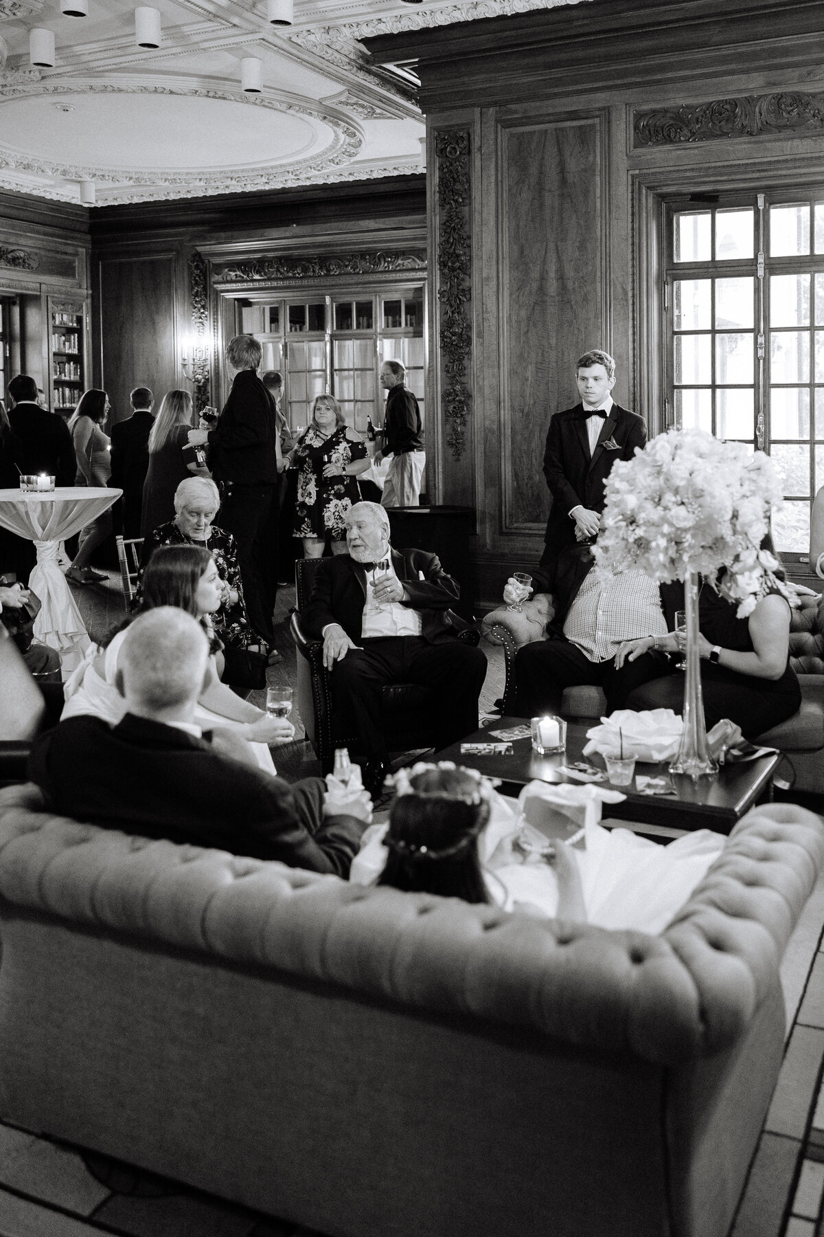 summer wedding at armour house lake forest-26