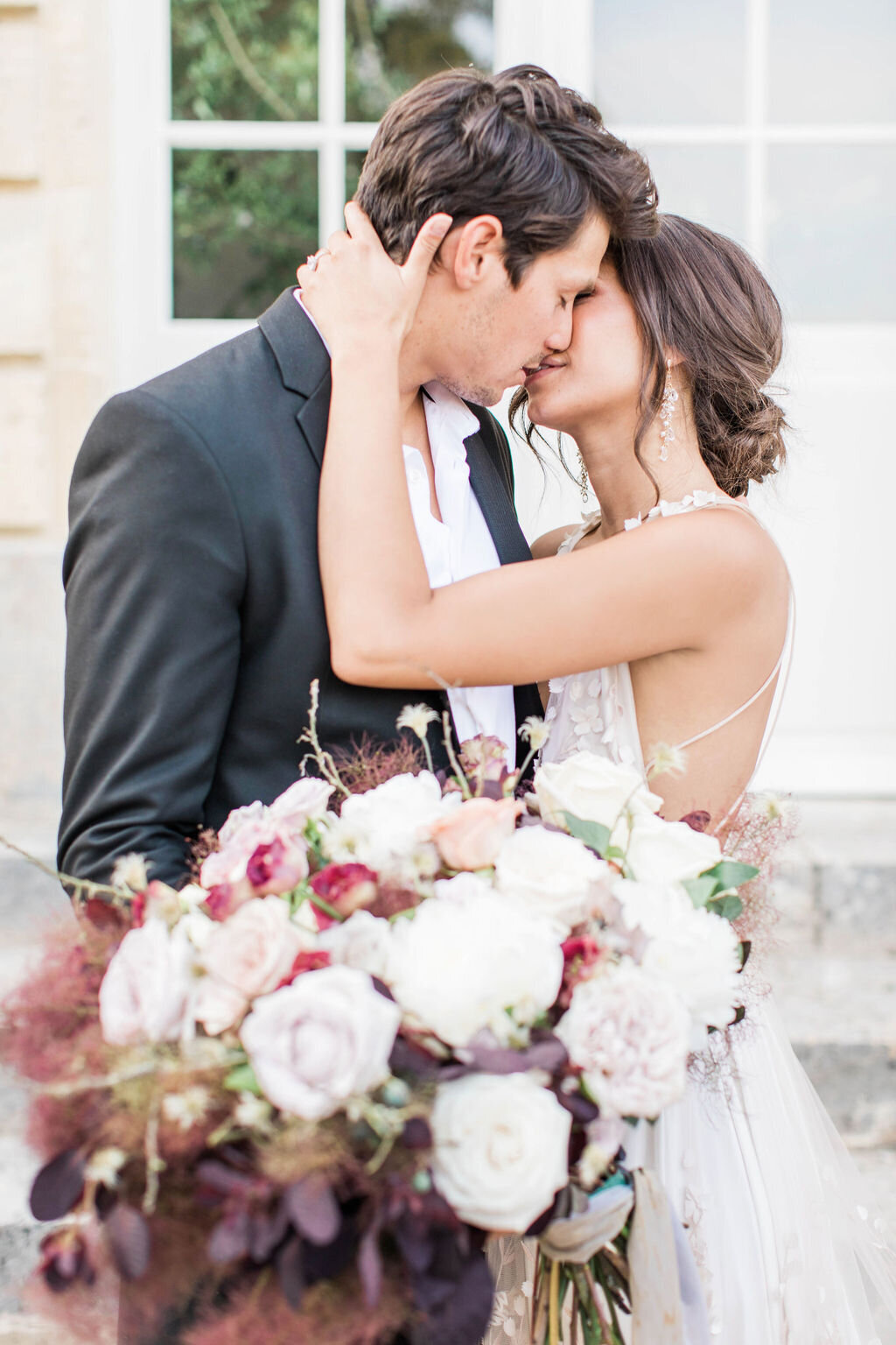 Destination Photographer Paige Michelle Photography Light and Airy Bride and Groom at wedding venue