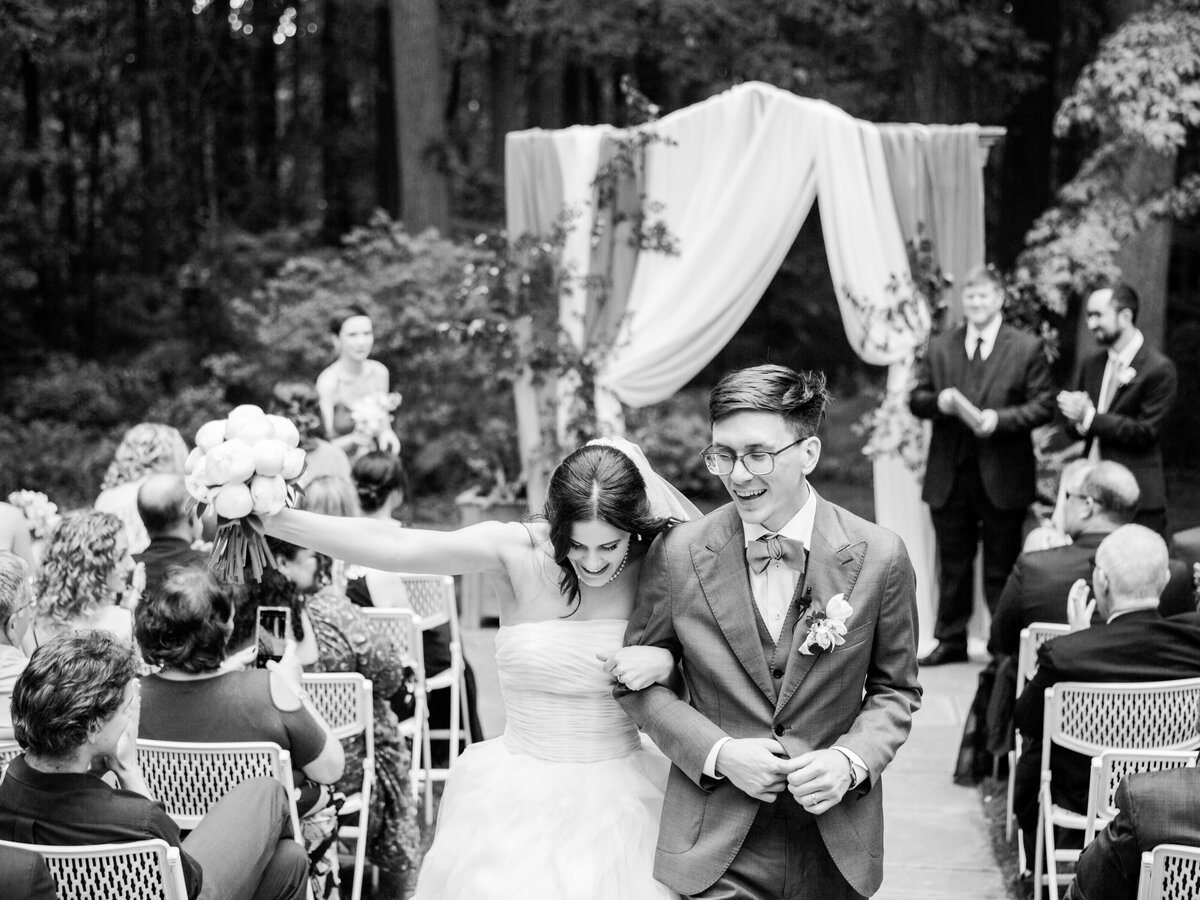 J+R_Liriodendron Mansion_Luxury_Wedding_Photo_Skyler Jordan Photography-92