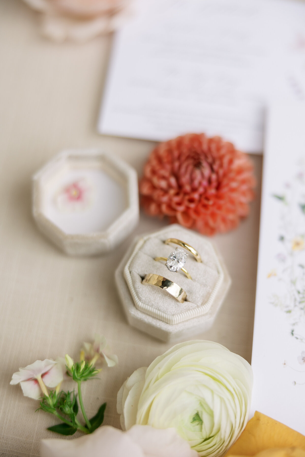 Diana-Brewer_Emily-Calvin_1Details-7