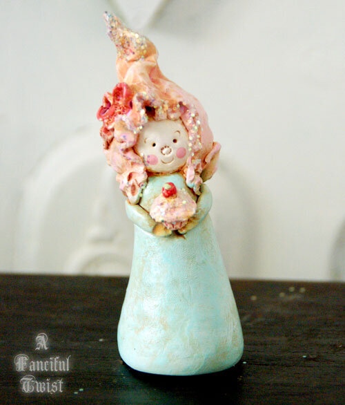 tilly-cupcake-bonnets-1