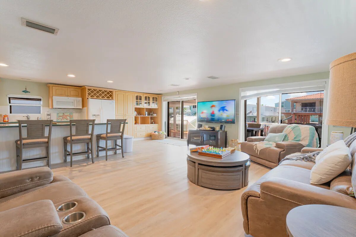 Living room (1)